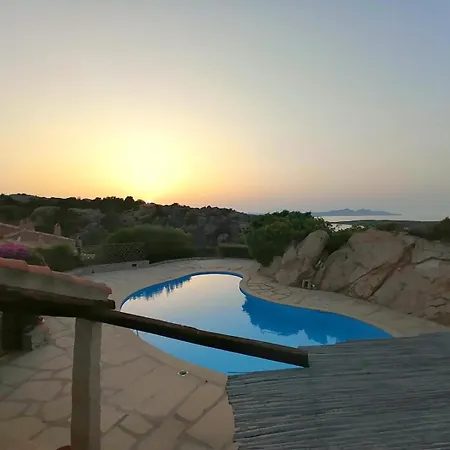 Alba Ruja 2 Holiday home