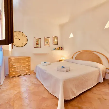 Holiday home Alba Ruja 2